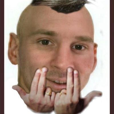 soitdigneakhy's profile picture. Jsuis goatesquement frauduleux. Akhy follow mais soit digne. 

FC Pessi