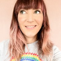 Becky Pink | Freelance Copywriter & Blogger(@PinksCharming) 's Twitter Profile Photo