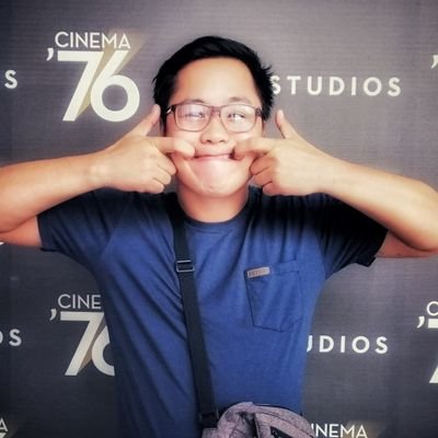 NyokStar's profile picture. Always put on a happy face🃏⭐