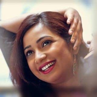 Khushbu2402's profile picture. Only for @shreyaghoshal
