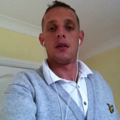 gizblue11's profile picture. 