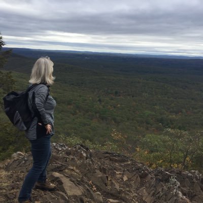 KT_rosma's profile picture. rational person