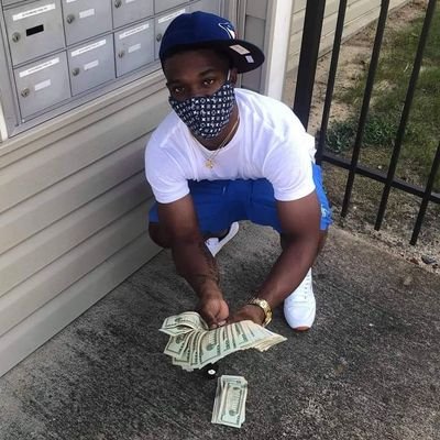 Chofederal's profile picture. Under Da Radar 😈   #LLChels💙
Long Money Cho Money 💰💰 
Mr. 3.5🎄 #LehhDoIt #LLCapGod♿💙