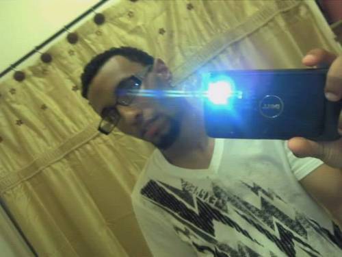 chickenpollobra's profile picture. I play ball,i like kissing in the rain,ima la lakers fan,