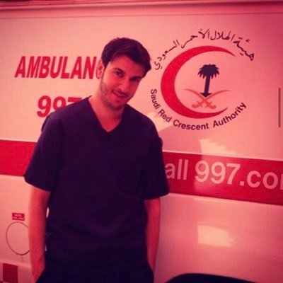 مسعف في هيئة الهلال الاحمر السعودي