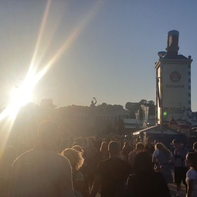 WiesnSpontan's profile picture. Unser Oktoberfest Verein ist dem Münchner Brauchtum verbunden, wir stehen für Tradition und Nachhaltigkeit, unser gewachsenen heimischen Wiesnkultur.