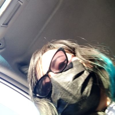 almazuleyma_'s profile picture.