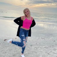 alivia shaw (@aliviashaw06) 's Twitter Profile Photo alivia shaw (@aliviashaw06) 's Twitter Profile Photo