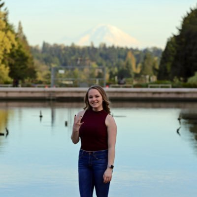 nikkiducich's profile picture. 