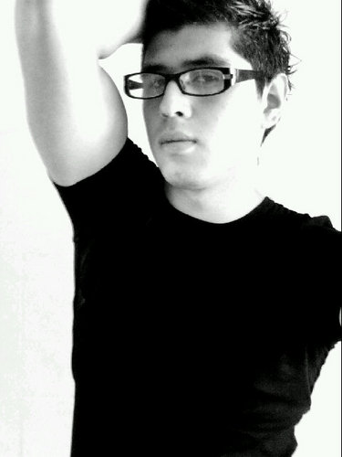 mnml5's profile picture. 