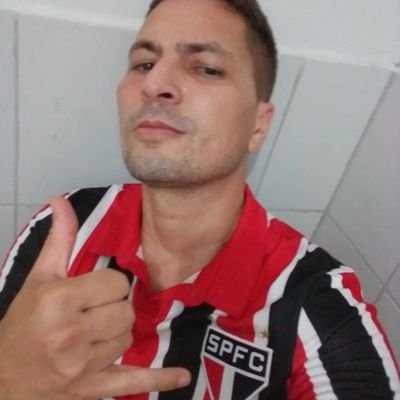 Tricolor de coração 😉👍🏻🇾🇪