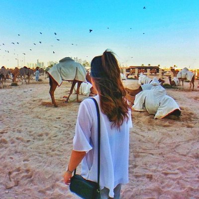 (전 엔터테인먼트-패션 홍보/에디터) Former PR/Intl Relations ; an unapologetic conversationalist choosing happiness via travel, life's moments & humanitarianism #unhcr