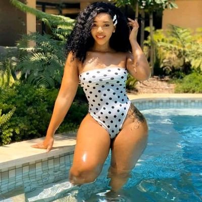 NdzabeMa's profile picture. DM for promo or Adverts💰