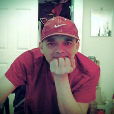 PorturasJuan's profile picture. soy de las personas que necesitan  música siempre ..para  hacer cualquier cosa...