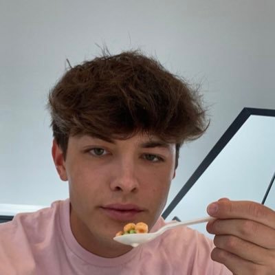 griffscld's profile picture. simp simp simp | johnson hall