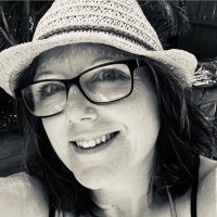 julie (@jules_c_f) 's Twitter Profile