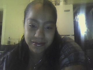 CynthiaEsmurria's profile picture. 