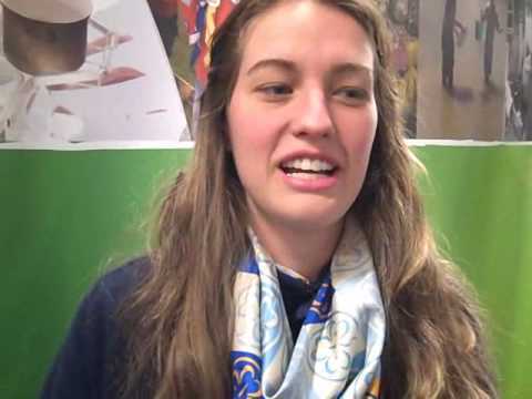 JulieGarbutt184's profile picture. Hi, I work as a tee shirt printer by day and part time editor of a blog. I have 2 kids and a cat. Love nights in near the fire during winter