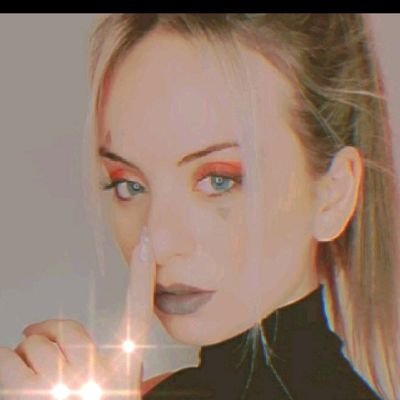 cerensertt1's profile picture. 