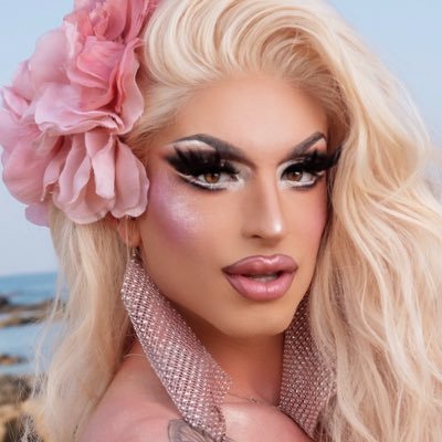 QUEEN OF DRAGS SEASON 1 ..... Promi big brother 2020 ... booking katybaehm@web.de 💗