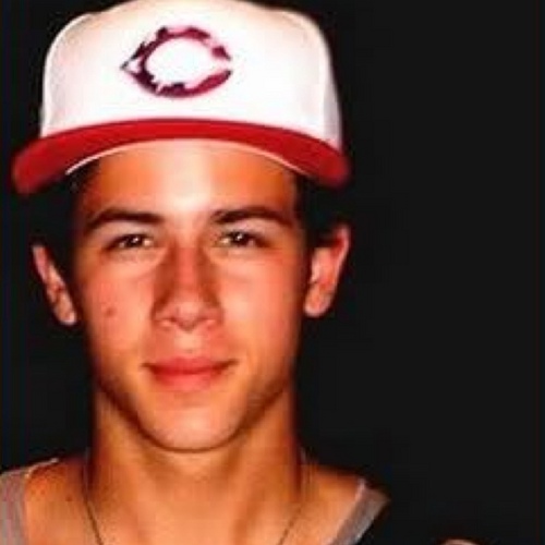 Cheesyolas's profile picture. 