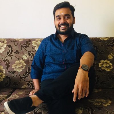 REraparaju's profile picture. Smile