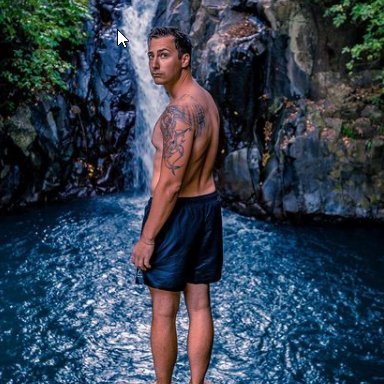 d4n4k1n's profile picture. Dieser eine dude der Animes mag und auf Twitch für eure Belustigung sorgt. 
Nebenbei studiert er noch was mit Computern undso und macht Crossfit... WTF !!!