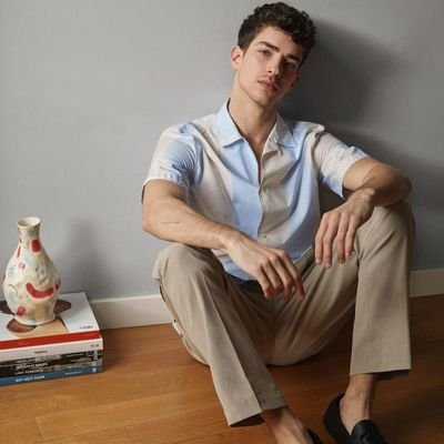 🇧🇷|| Info, Fotos e vídeos do modelo, cantor e ator @manuriosfdez