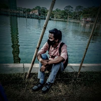 akhlak_dev's profile picture. Never frown, even when you're sad because you never know who may be falling in love with your smile.