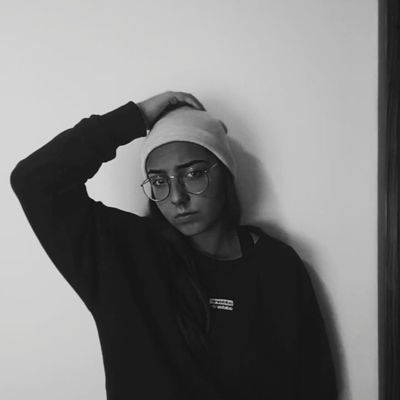 ℬℯ 𝓎ℴ𝓊𝓇𝓈ℯ𝓁𝒻🖤