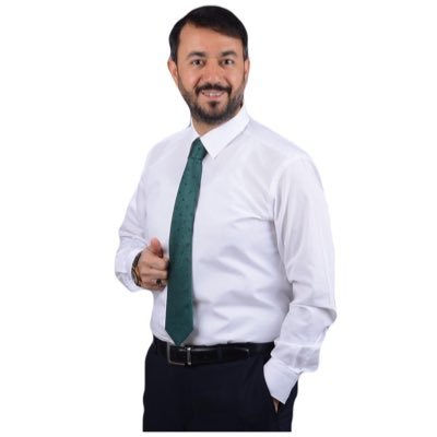 2011 - 2013 Ak Parti İl Başkanı. Akılda kalmak, gönüle girmekten geçer.