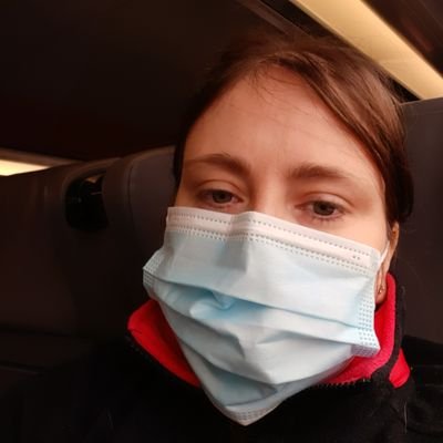 CastillonMarine's profile picture. moi, moche et méchant