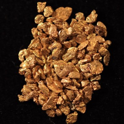 Butsutiti_Bunri's profile picture. 西武学園文理高等学校科学部です！ 活動日は水木金曜日です。現在の部長はハロゲンに分類されるらしい…