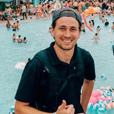 iamdarrenscott's profile picture. Velotric