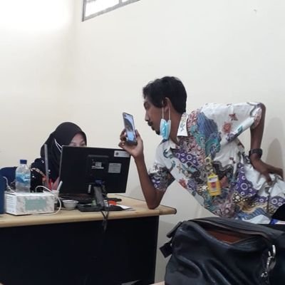 Bim251800916's profile picture. over thingkn