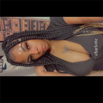 Your fine ass lash tech 🧚Harlem chick living in Charleston 🌴. New page 90s pretty but I’m loco don’t efff with me 🥶🥶🥶