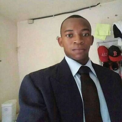 MaxoGervil's profile picture. psaumes 27 7