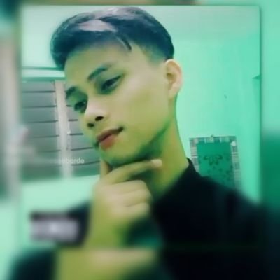 EbordeJomz's profile picture. 