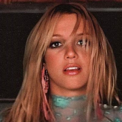tô aqui pra enaltecer MileyCyrus • LeaMichele • LittleMix • BritneySpears • MirandaCosgrove • outros artistas • e reclamar da vida | fan account
