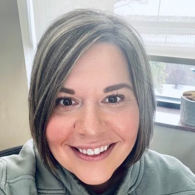 jenn_dawg24's profile picture. Mommy to 2 beauties and married to my HERO