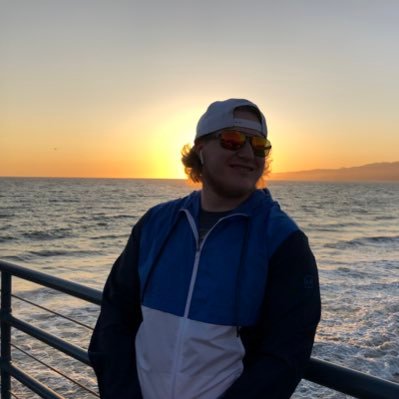 Rocket league player/Gaming fanatic YT: https://t.co/JqQufBr0gX… || Twitch: https://t.co/4GhcMMsDr4