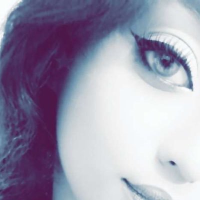 بنلتقي وأحضن كفوفك في يدي وأسولف لعينك كيف كانت لهفتي #جوزائيه ♊️🙂