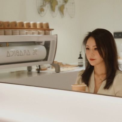 Angelik69406320's profile picture. 遇见就是一辈子