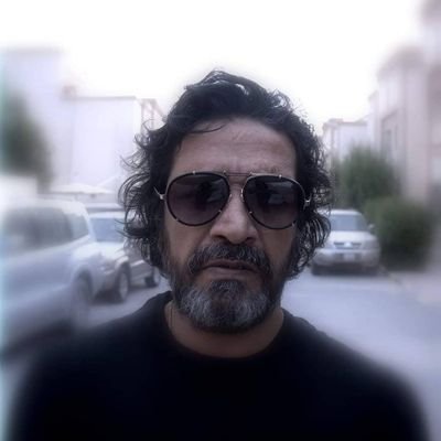 Colonel Aquarian-photographer-blogger loving his wonderful new life in glorious Qatar.
A happy Indian from God's Own Country!
Thank you God for everything!!