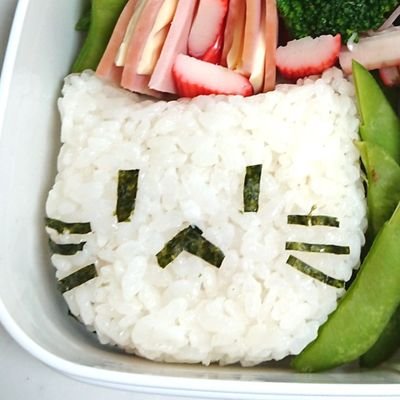 とみこし
