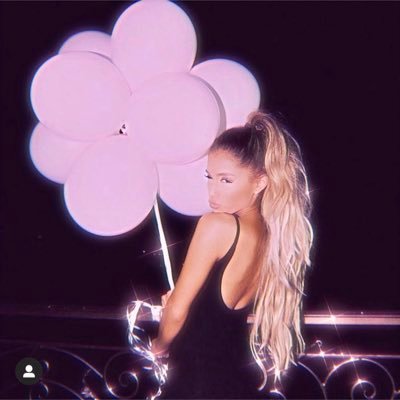 for my moonlight queen arianagrande we love uuu ♡ go to follow!🥺☁️💜