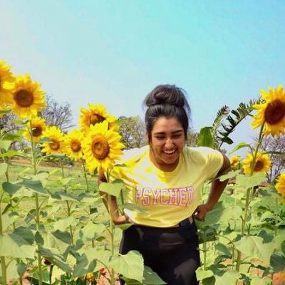 KarishmaV_1711's profile picture. 