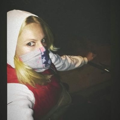 NihllhiN's profile picture. All You Need Is Love