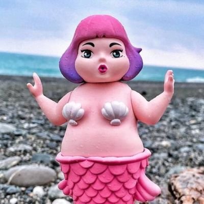 l7WYapDQ8NFEDWe's profile picture. 路過推特看八卦