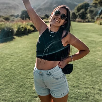 ashleigh_otoole's profile picture. celebrate everyday like a birthday